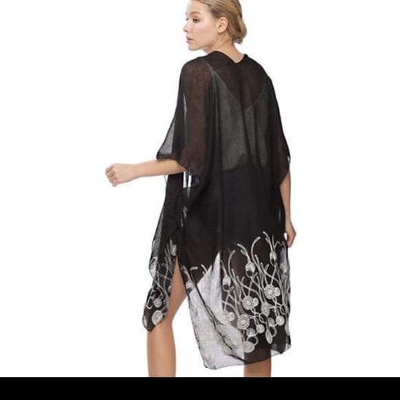SALE!! Kimono or Cover up - Picture 2 of 2